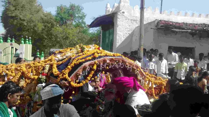pallaki_meravanige